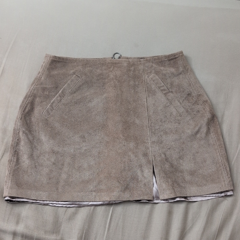 Blank NYC Beige Suede Skirt